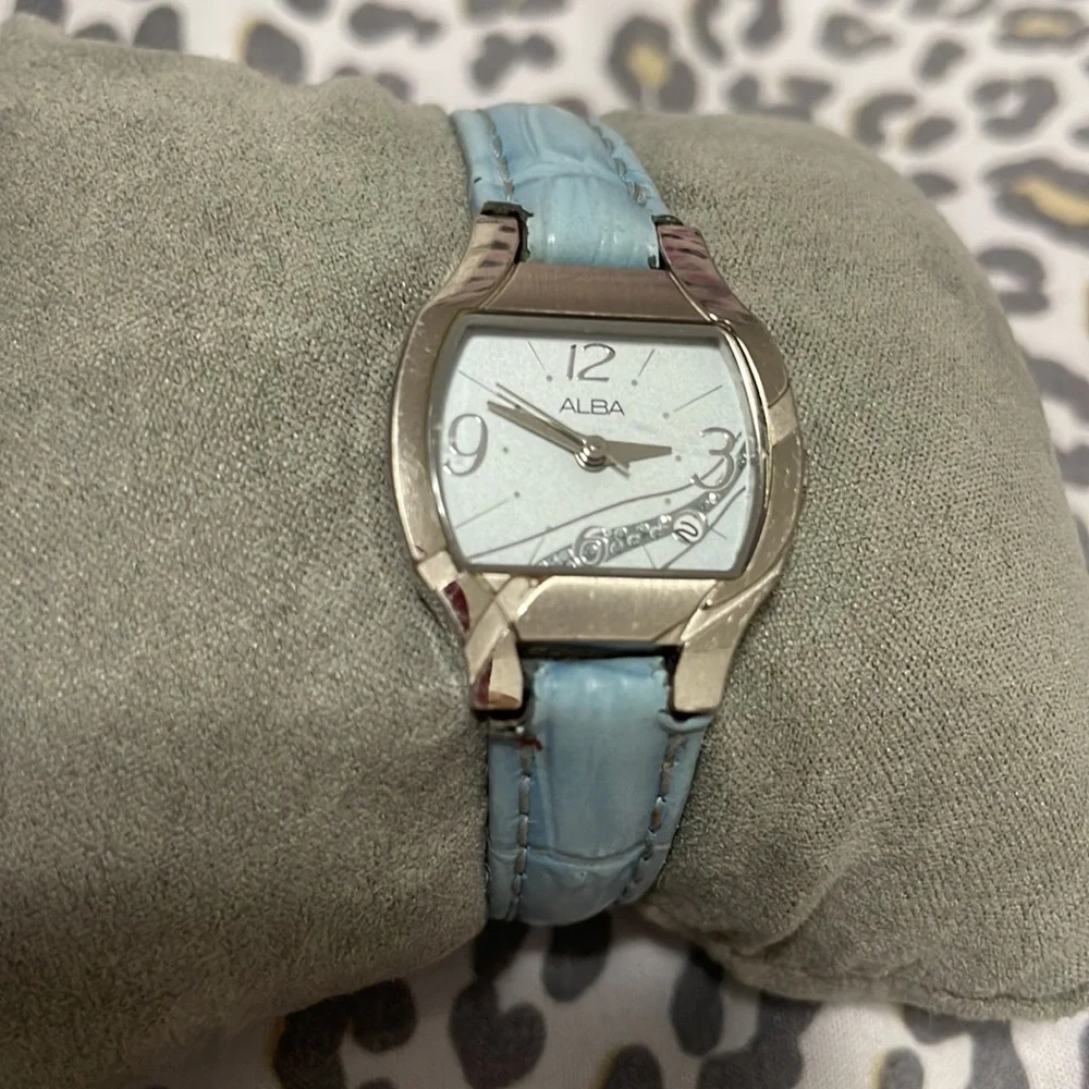 ALBA - Picture 4 of 4